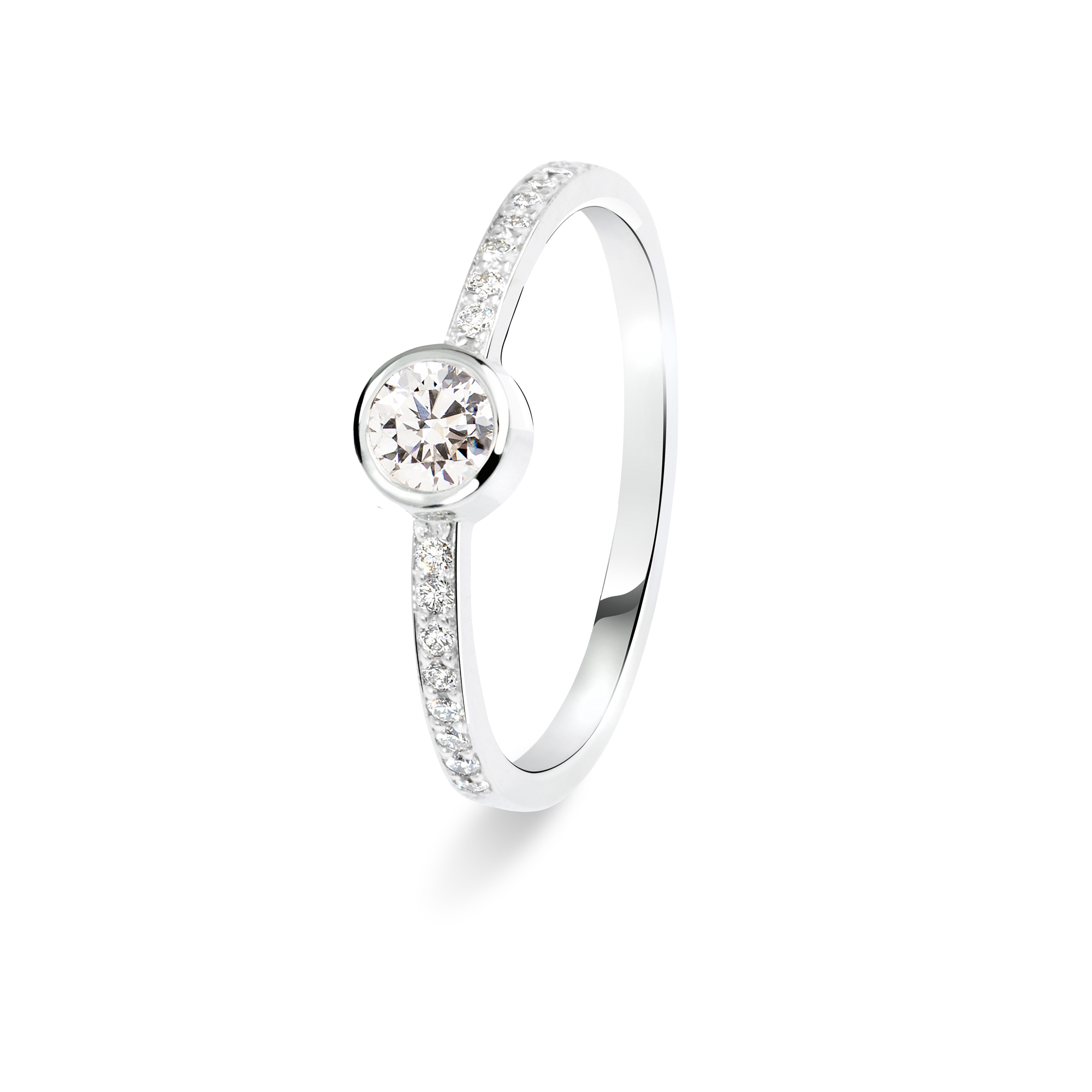 Bague de fiançailles solitaire petit diamant serti clos